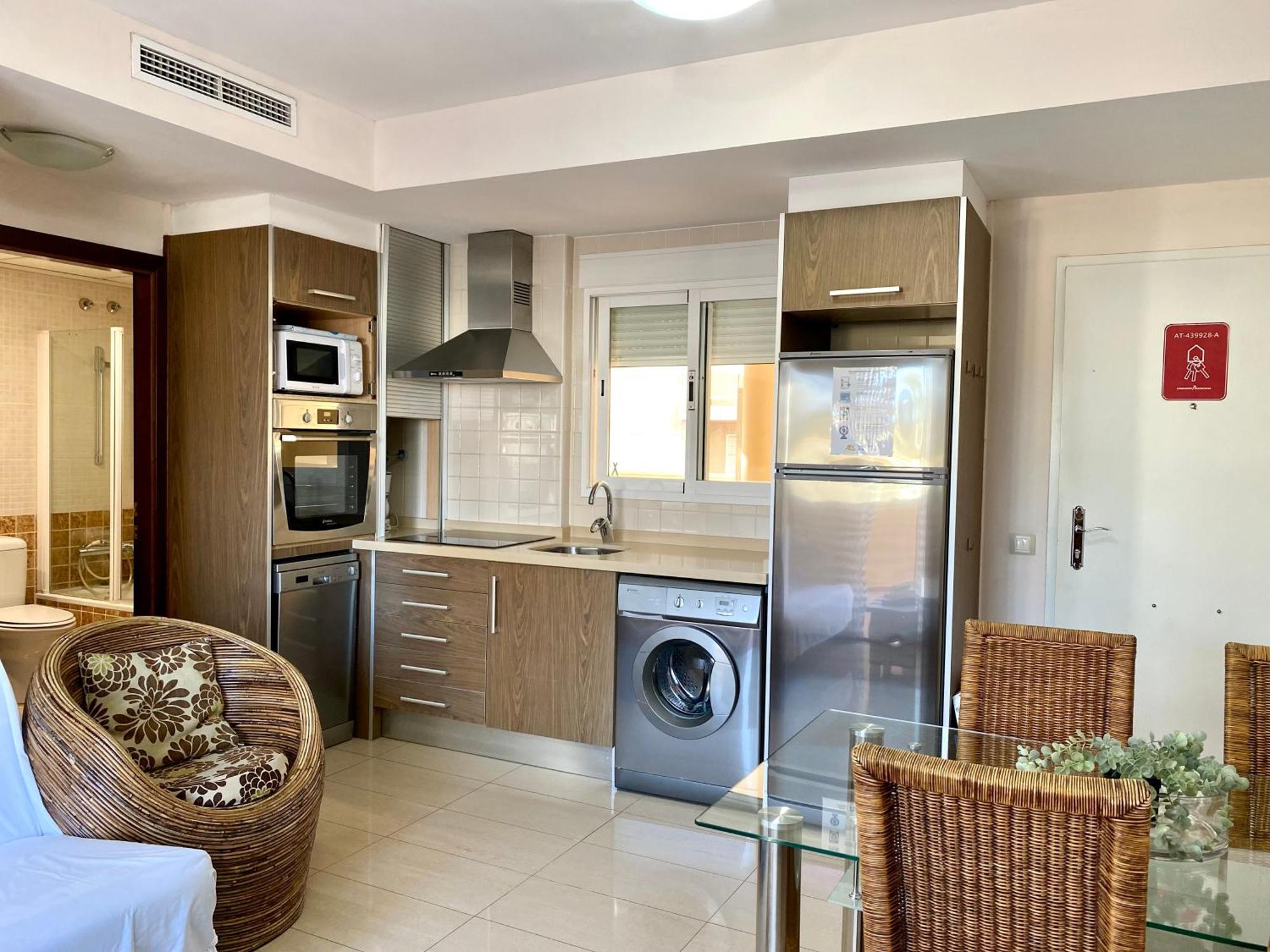 Apartamentos Carlton VyB Denia Bagian luar foto
