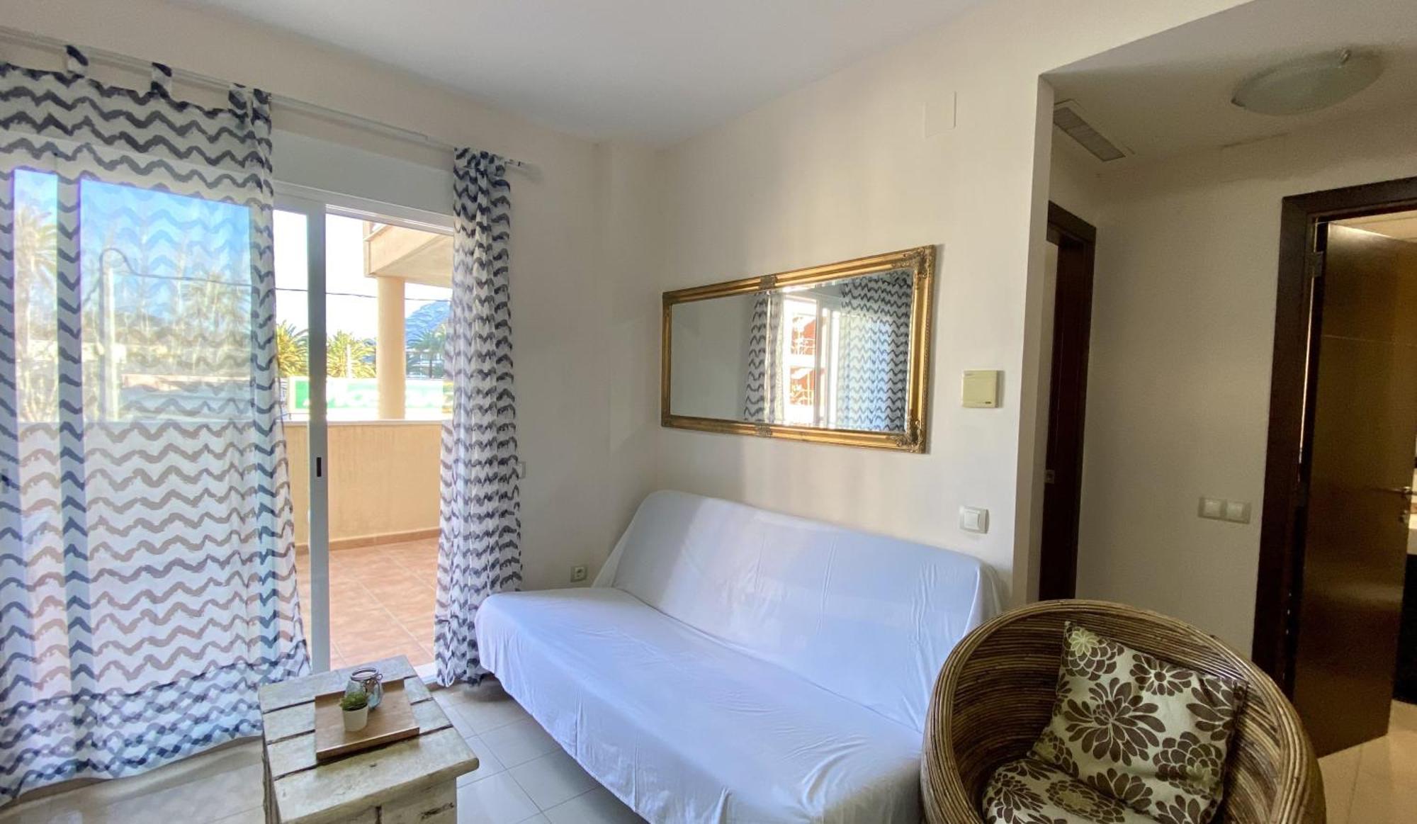 Apartamentos Carlton VyB Denia Bagian luar foto