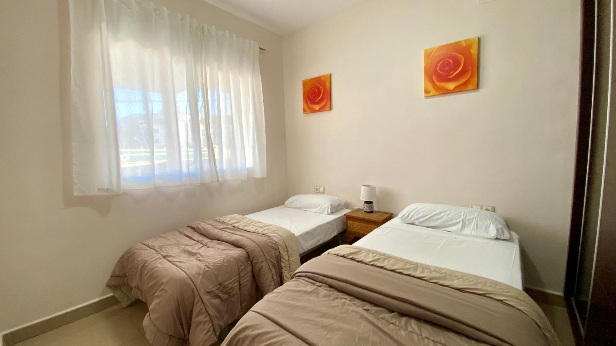 Apartamentos Carlton VyB Denia Bagian luar foto
