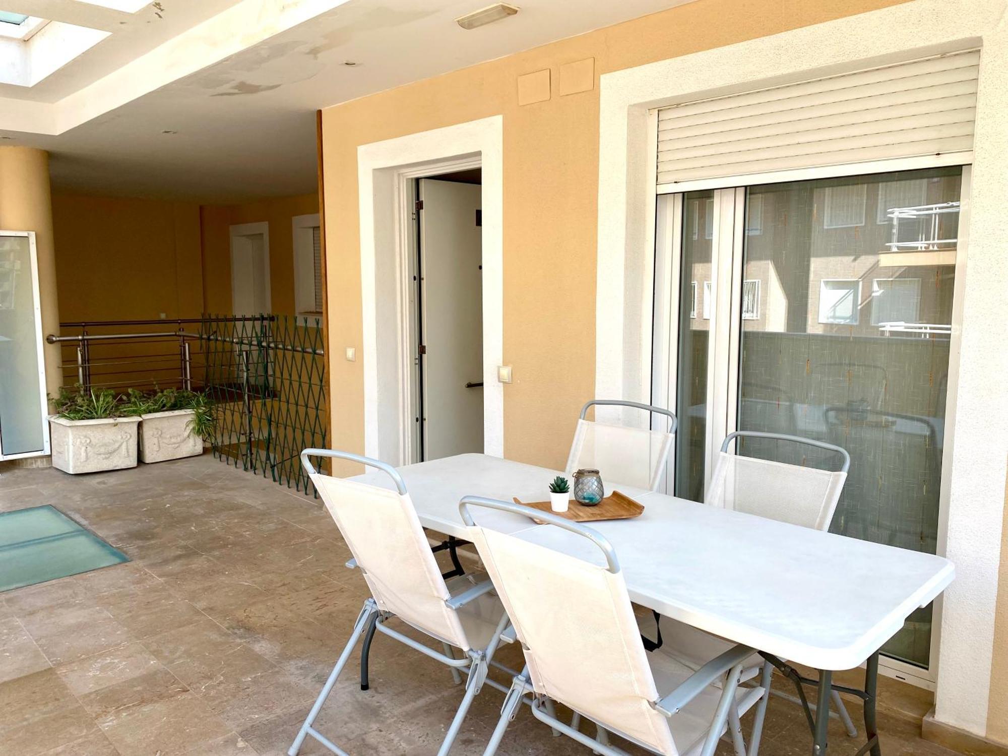 Apartamentos Carlton VyB Denia Bagian luar foto