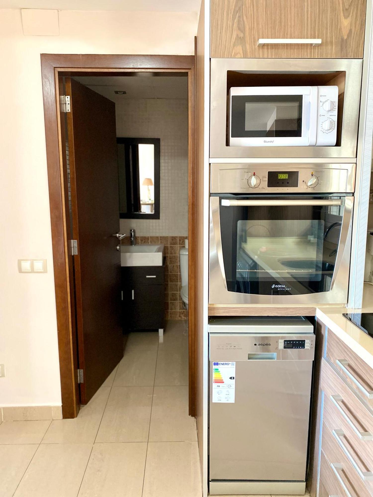 Apartamentos Carlton VyB Denia Bagian luar foto