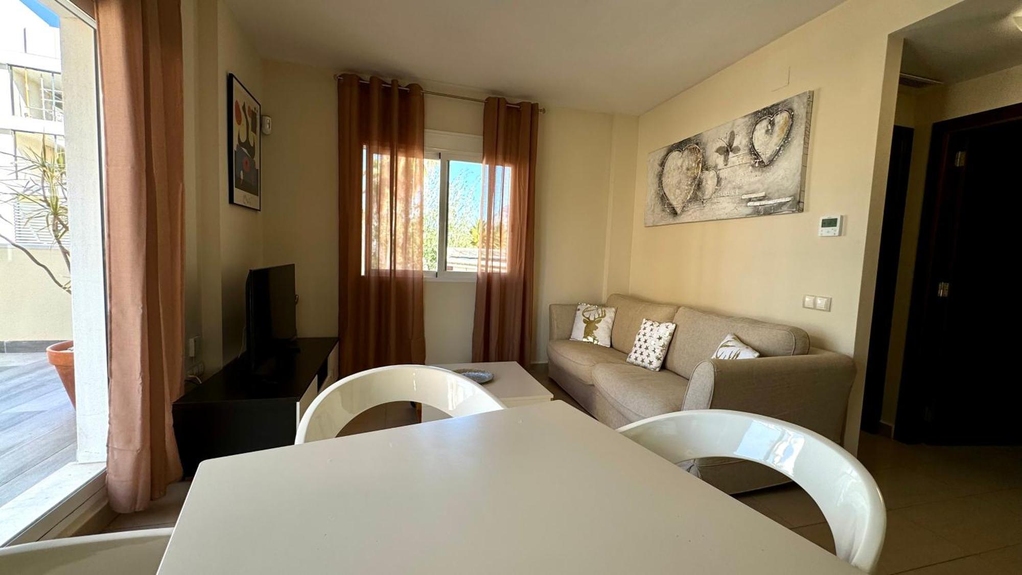 Apartamentos Carlton VyB Denia Bagian luar foto