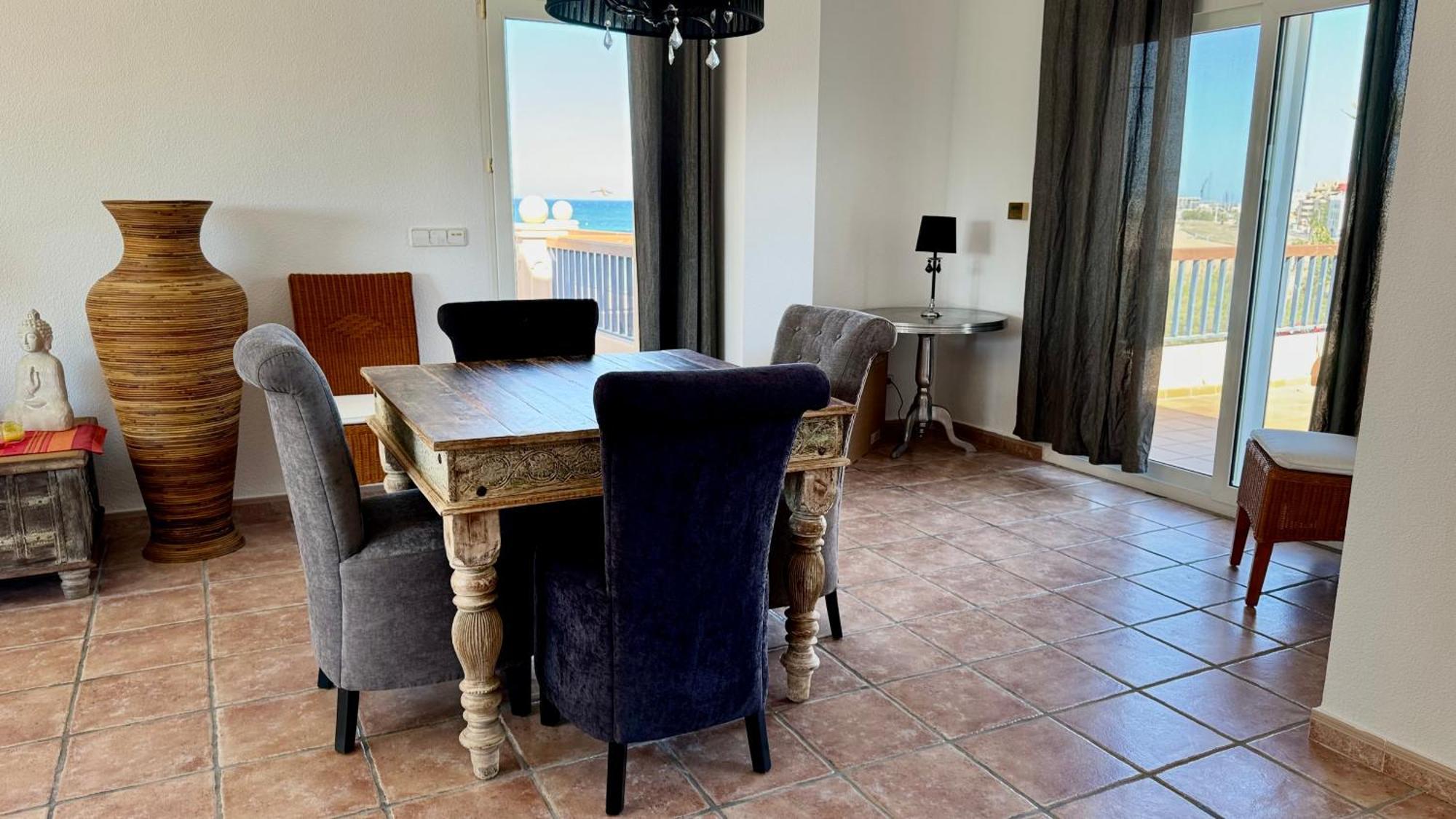 Apartamentos Carlton VyB Denia Bagian luar foto